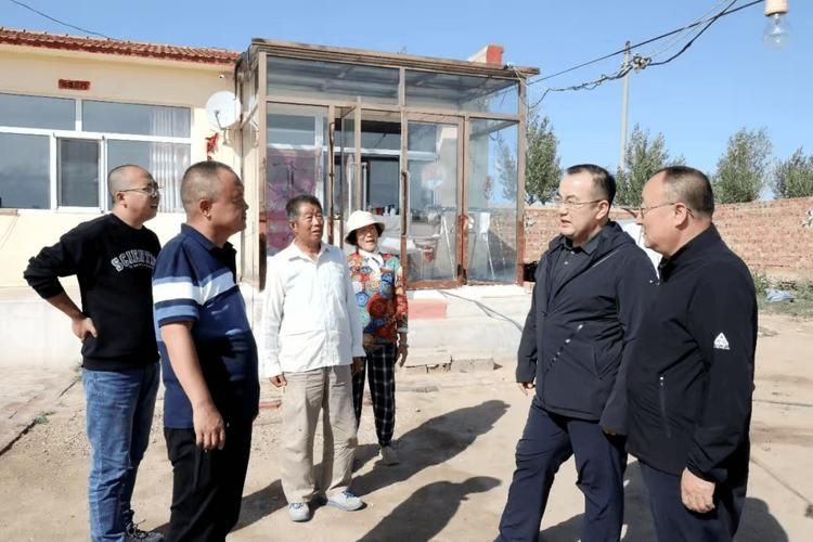 内蒙古自治区乌兰察布市四子王旗最新通告:所有人员足不出户:乌兰察布市四子王旗任免人员名单