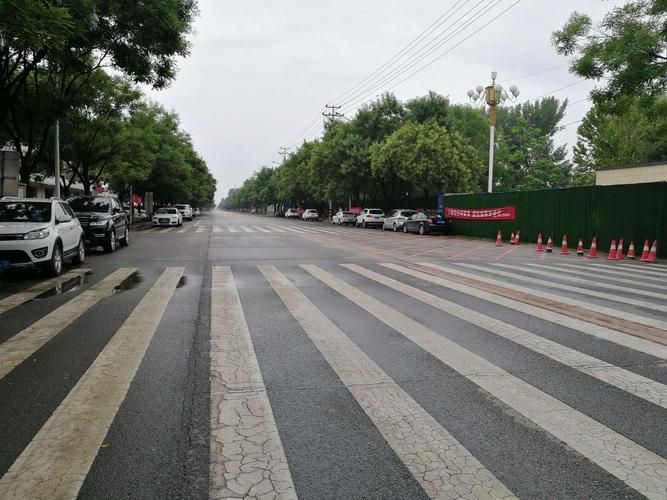 平顶山市地区疫情管控严不(平顶山这几天是封城吗)